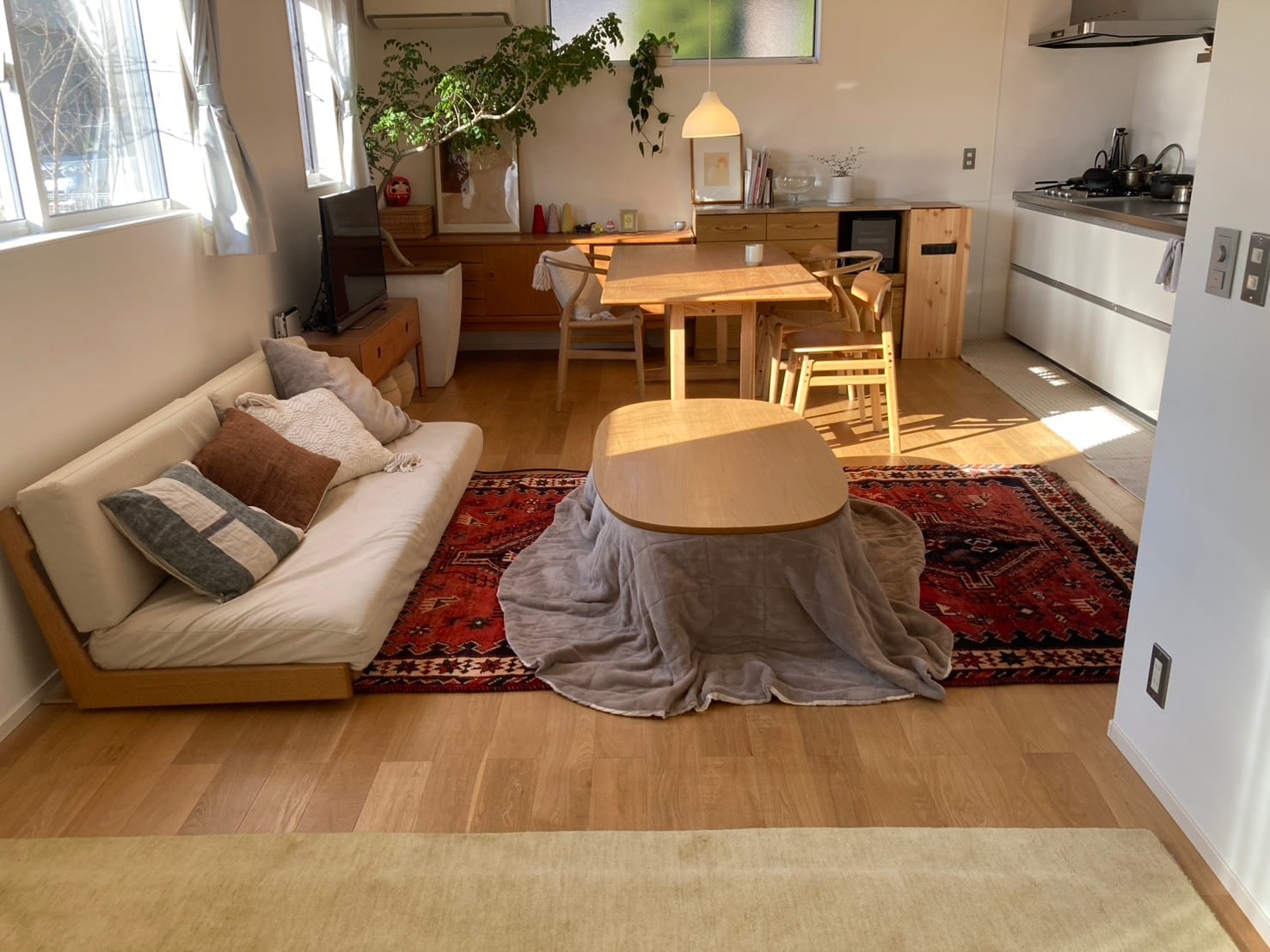 日本（実店舗でご覧いただけます） | ギャッベ先輩の店 gabbeh.life