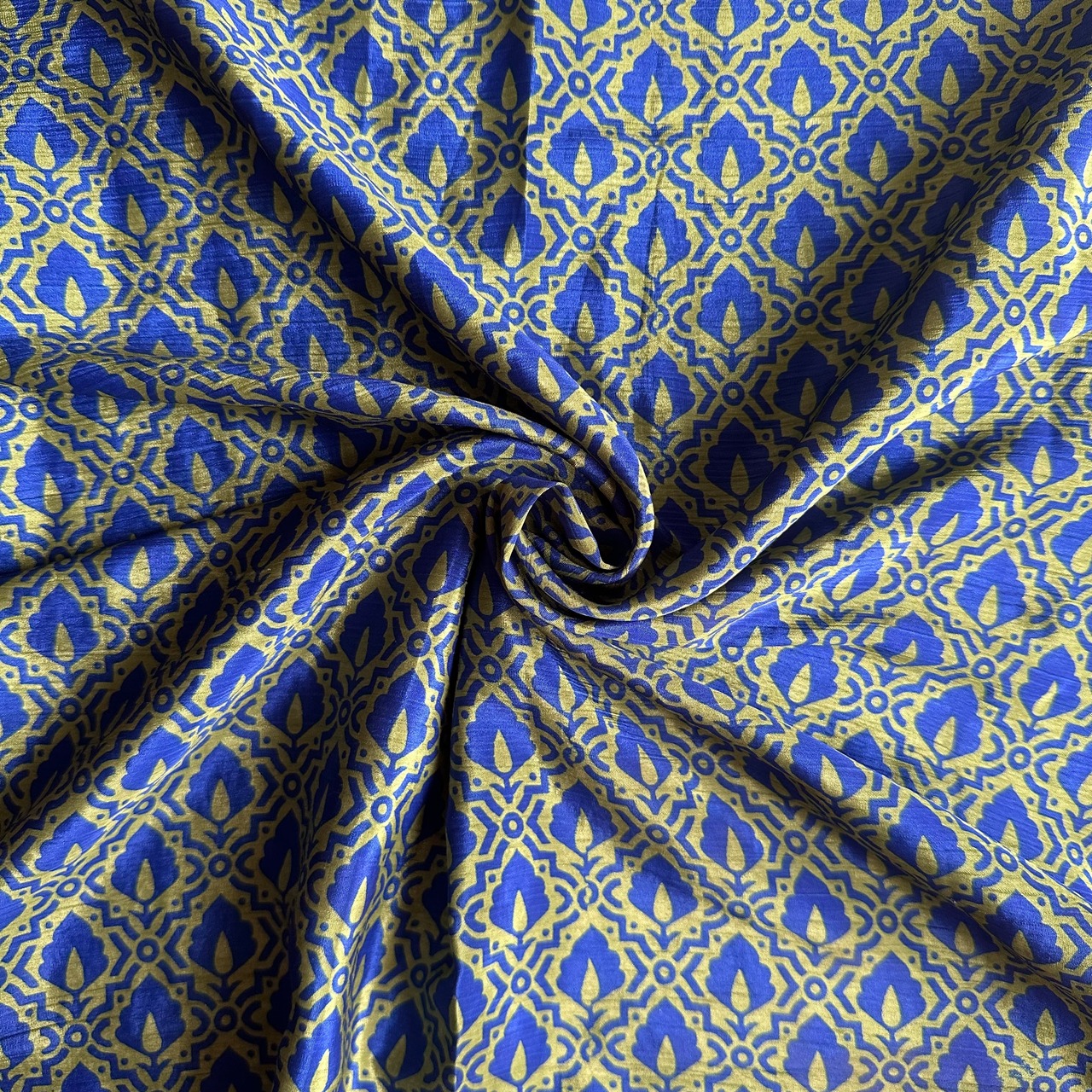 No.33 | リサイクルサリースカーフ