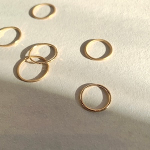 〈K10 YG〉simple・HE・stripe ring / 1.2mm