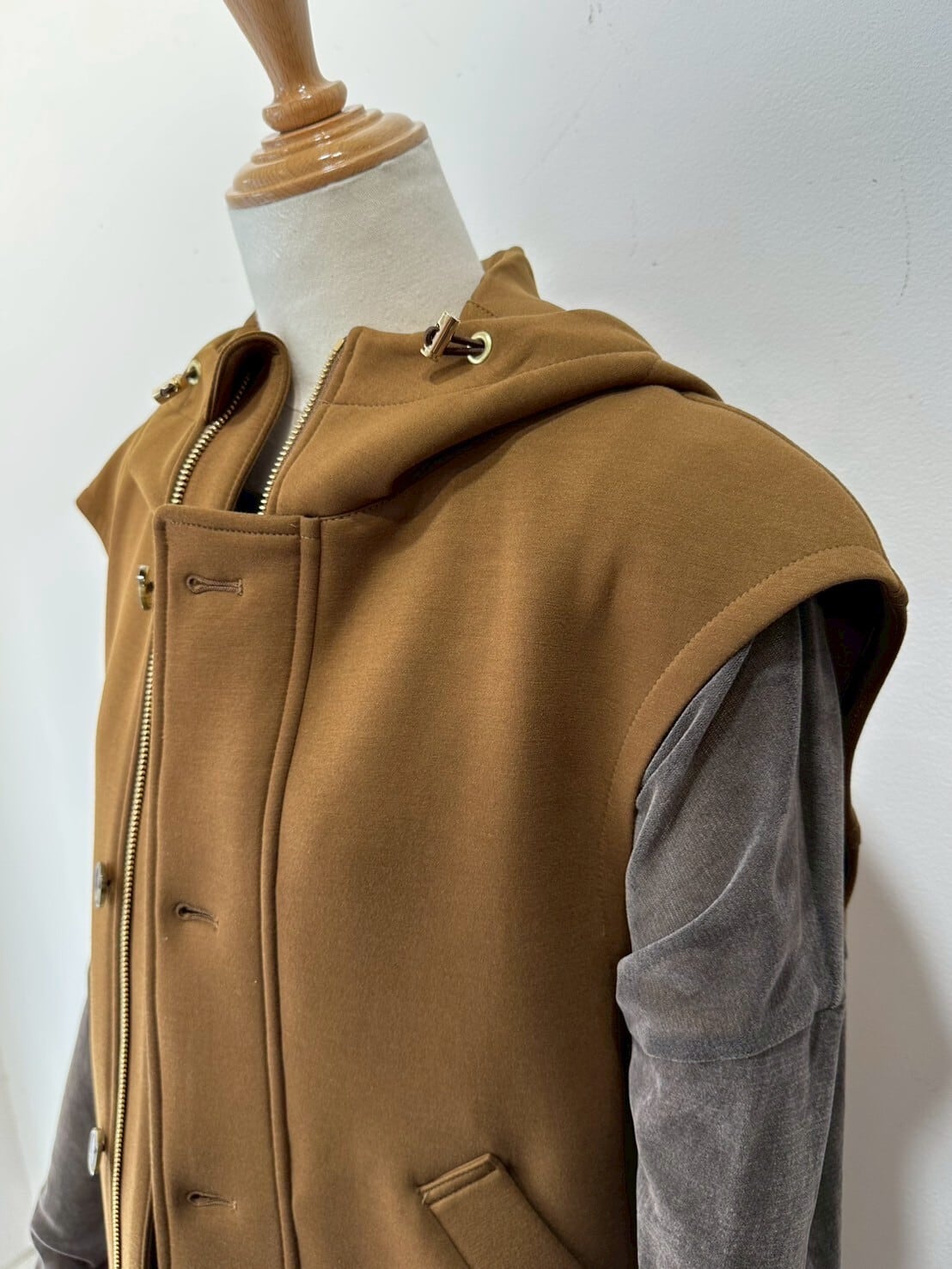 PASSIONE】ダンボール素材ジレ｜536423 | khouse