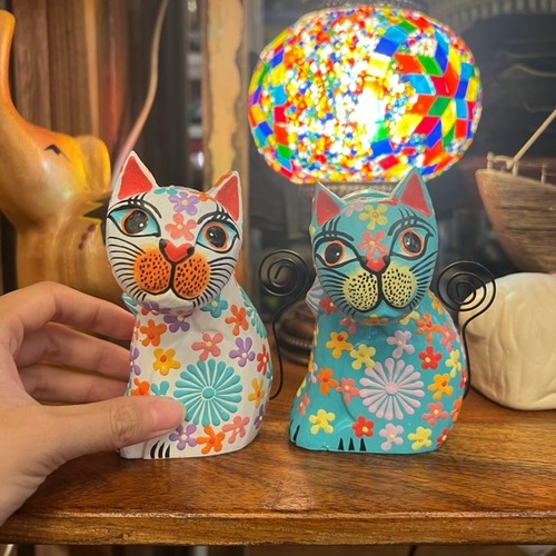 Flower painted cat S 2Color　フラワーペイントネコ　猫　置物　インテリア雑貨　小物　飾り　オブジェ　Art object　cat