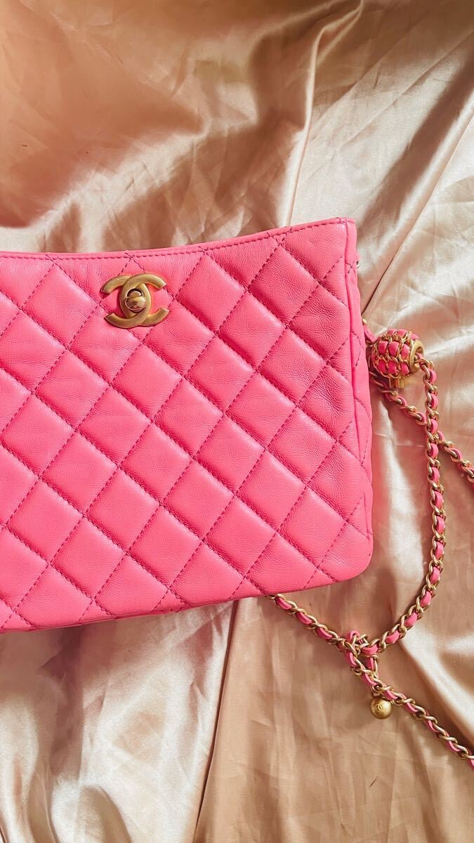 美品 シャネル スモールホーボー ブランドオフ CHANEL ラムスキン（羊