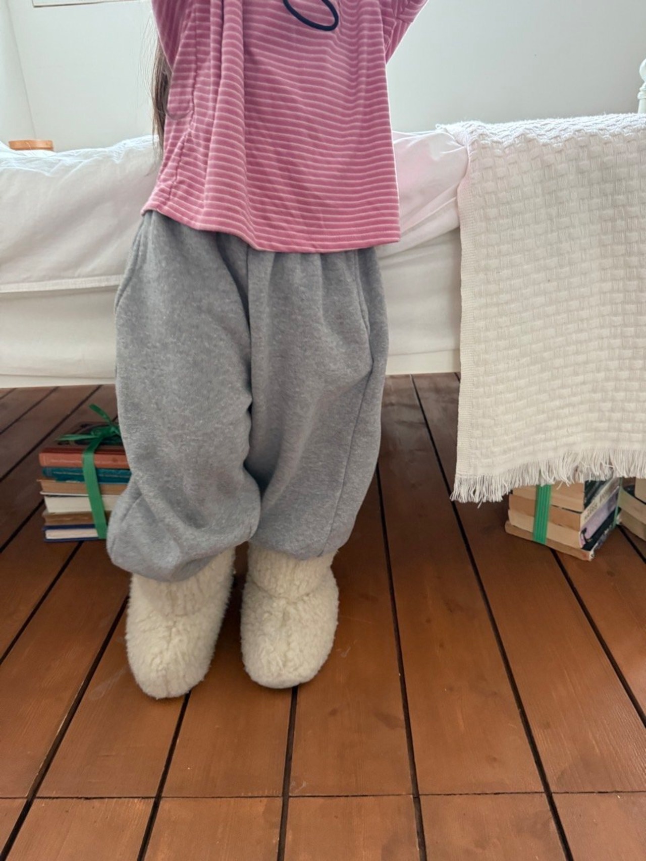 Apfel［取寄］pogun bam jogger pants 26winter