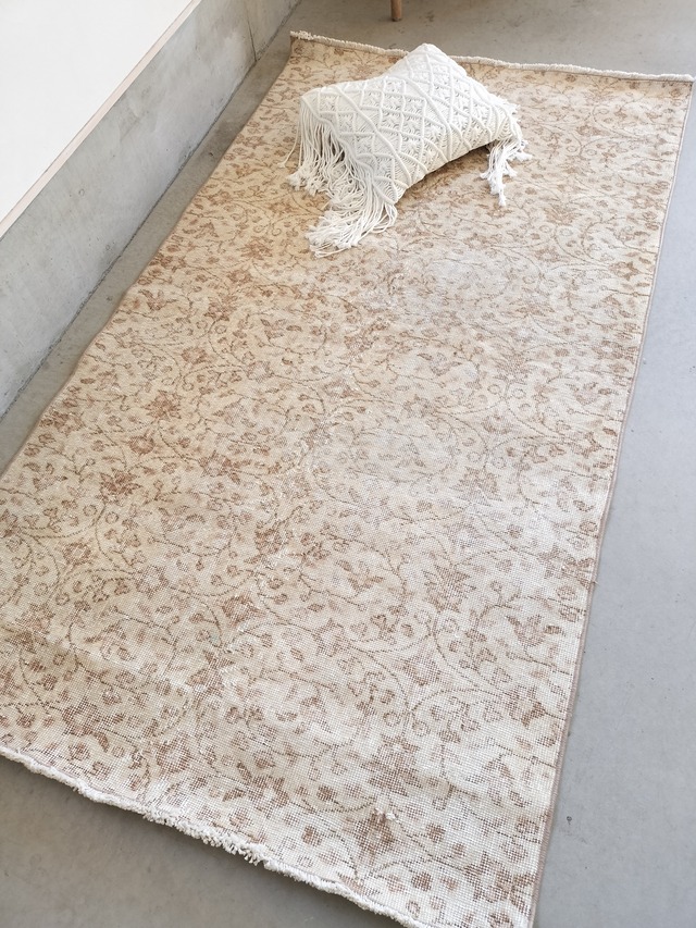 Turkish rug 209×116cm No.357