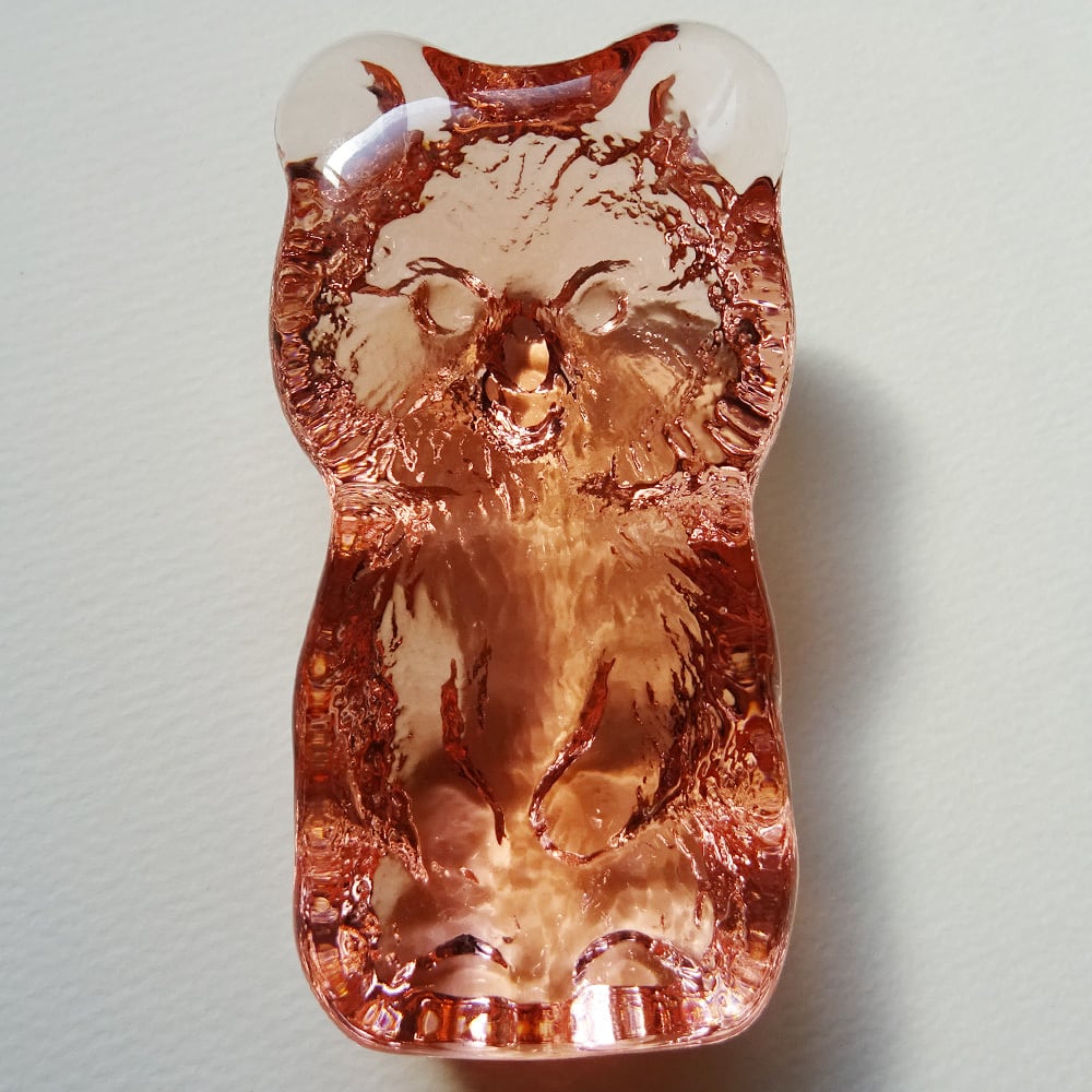 【希少】ボヘミアガラス　ウランガラス　くま　置物 希少】ボヘミアガラス ウランガラス くま 置物 - メルカリ