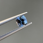 カラーチェンジジルコン 4.6x4.5mm, 0.64ct, ミャンマー産