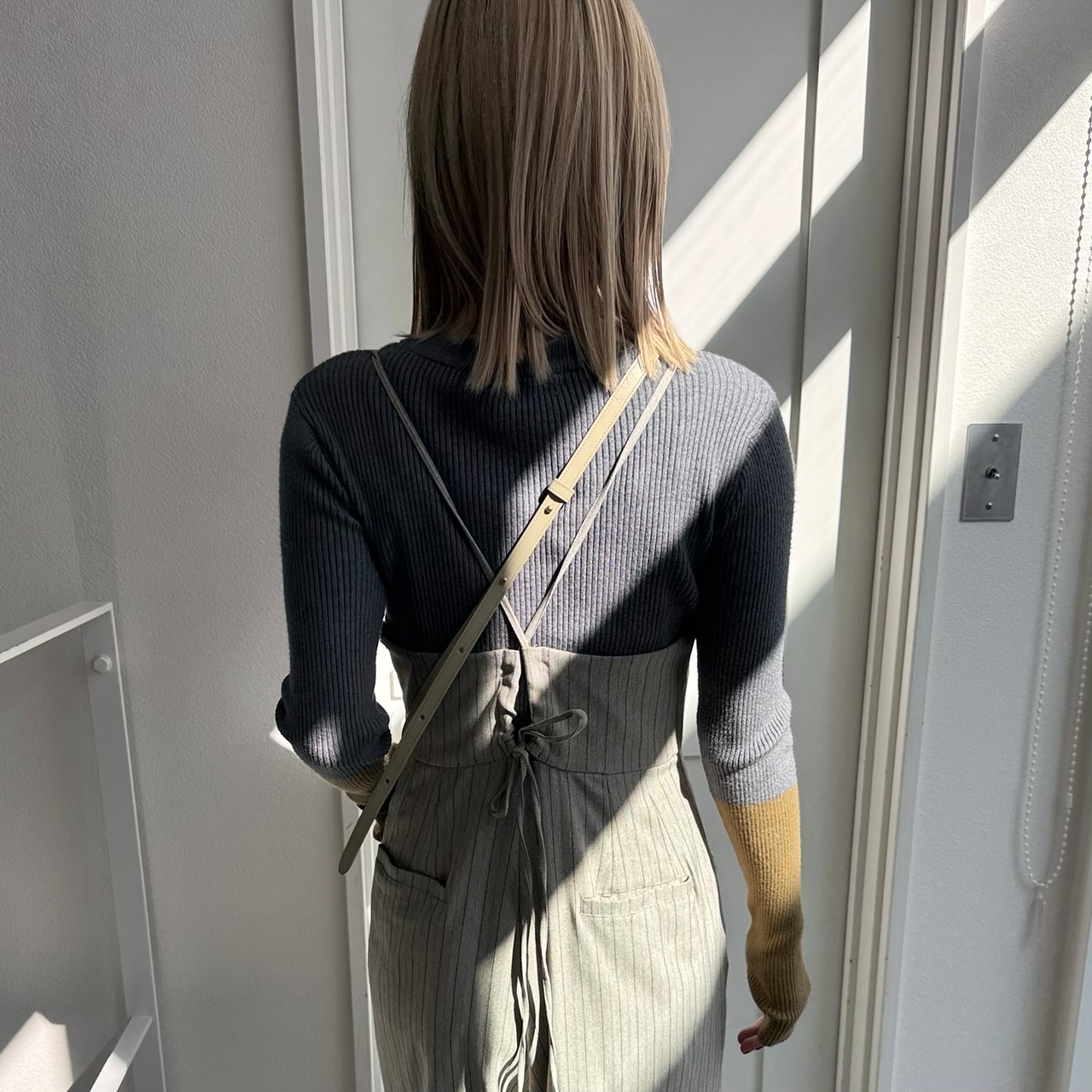 ピンストライプキャミall in one/グレージュ