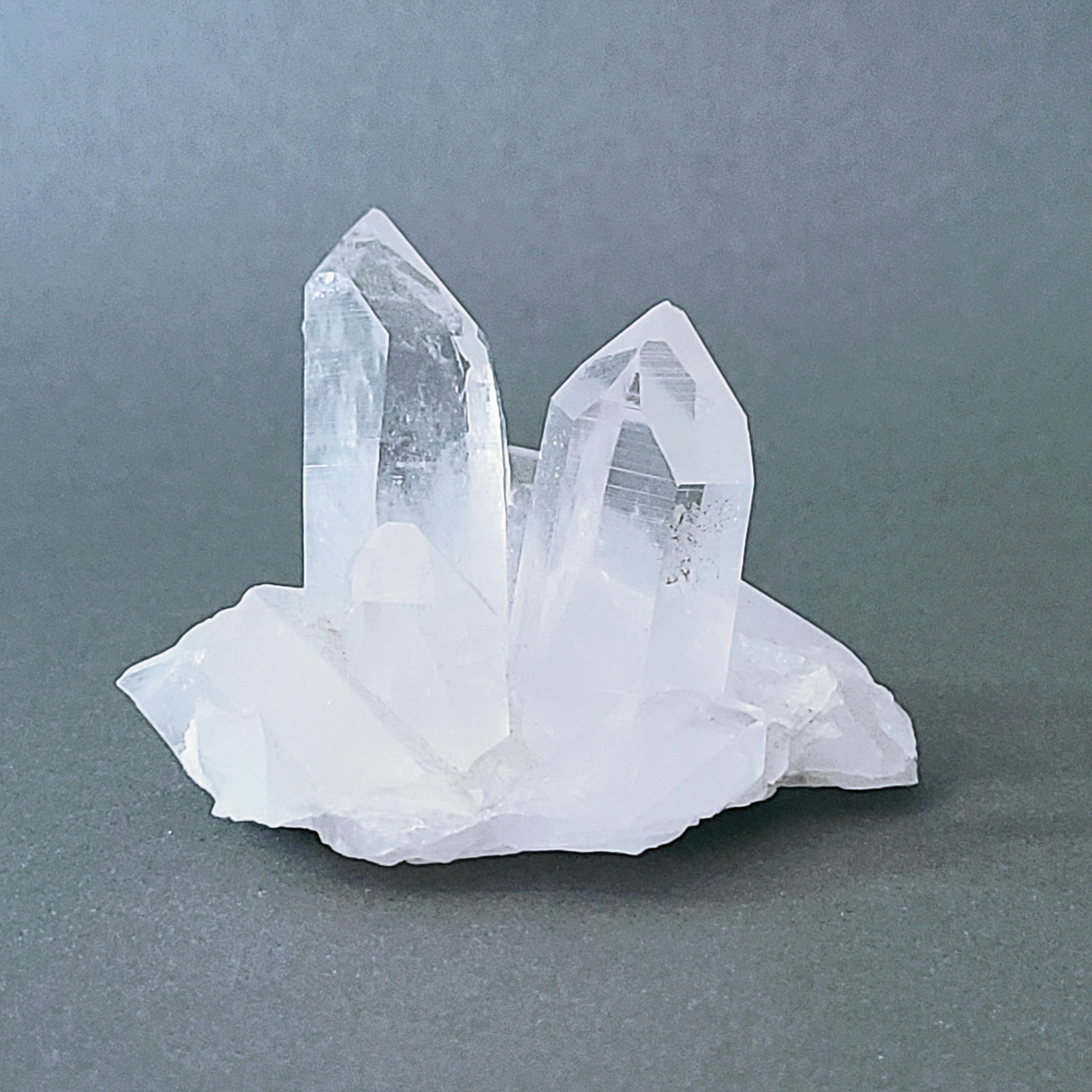 透明度が高く強い浄化力 アーカンソー州産 超逸品 水晶