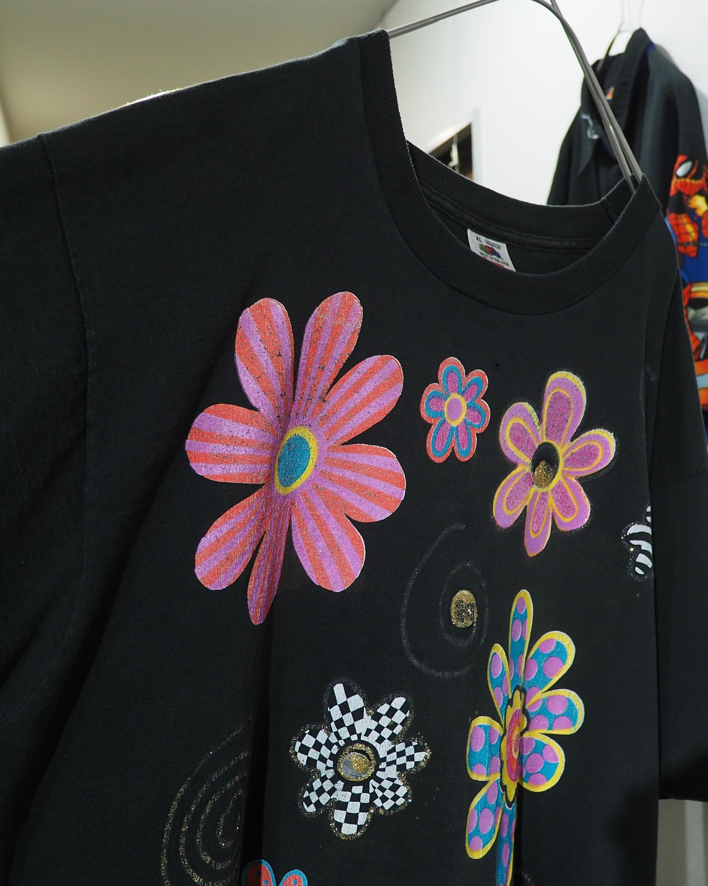 1990s " Special ‐ Made in USA " Colorful Flower Hand Painted vintage loose SS Tee