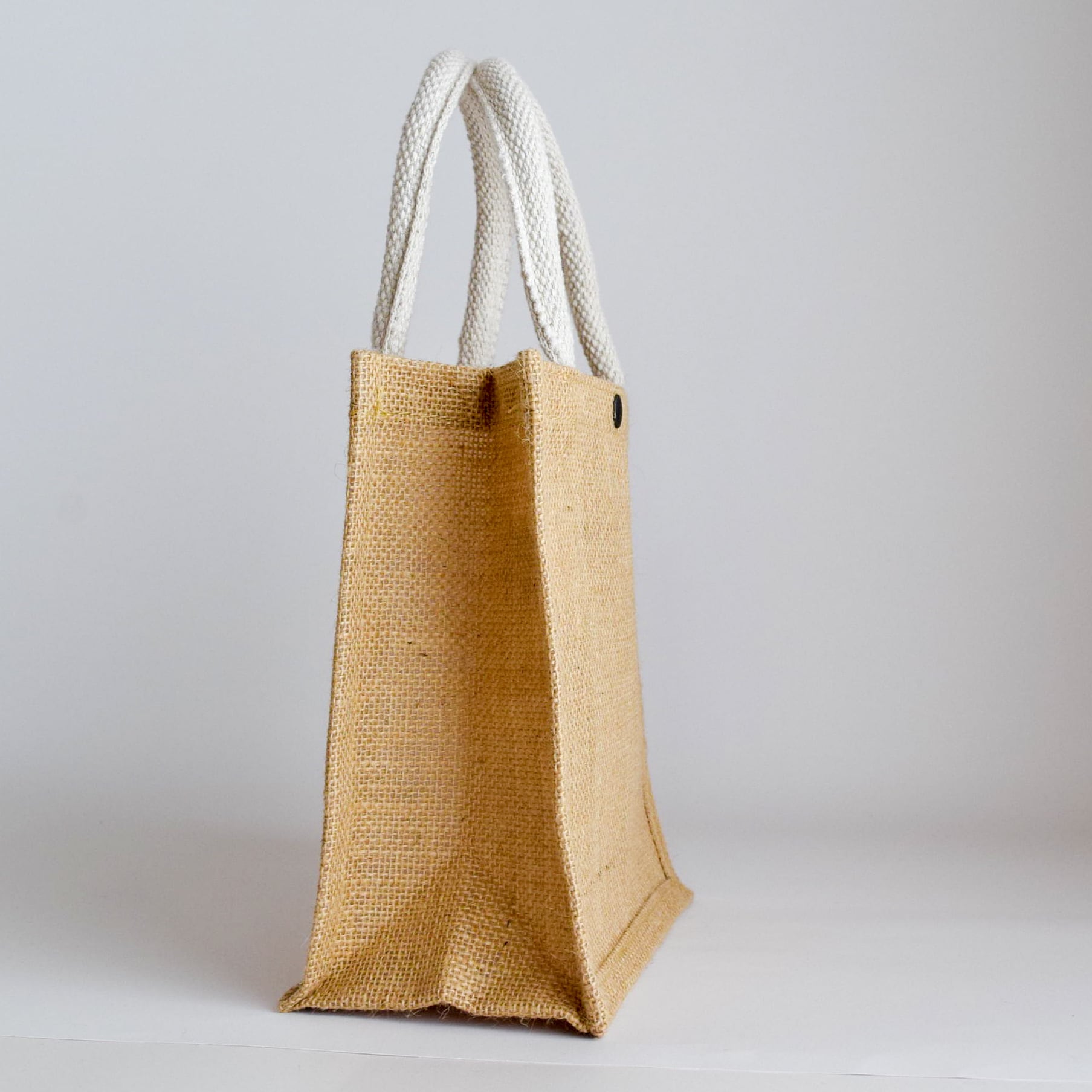 犬の刺繍付きカラフルかごバッグ　(あが) 1121-2 犬の刺繍付きカラフルかごバッグ (あが) 1121-2 - メルカリ