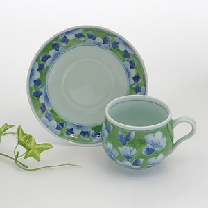 有田焼　山茶花（緑）　珈琲碗皿　カップ＆ソーサー　