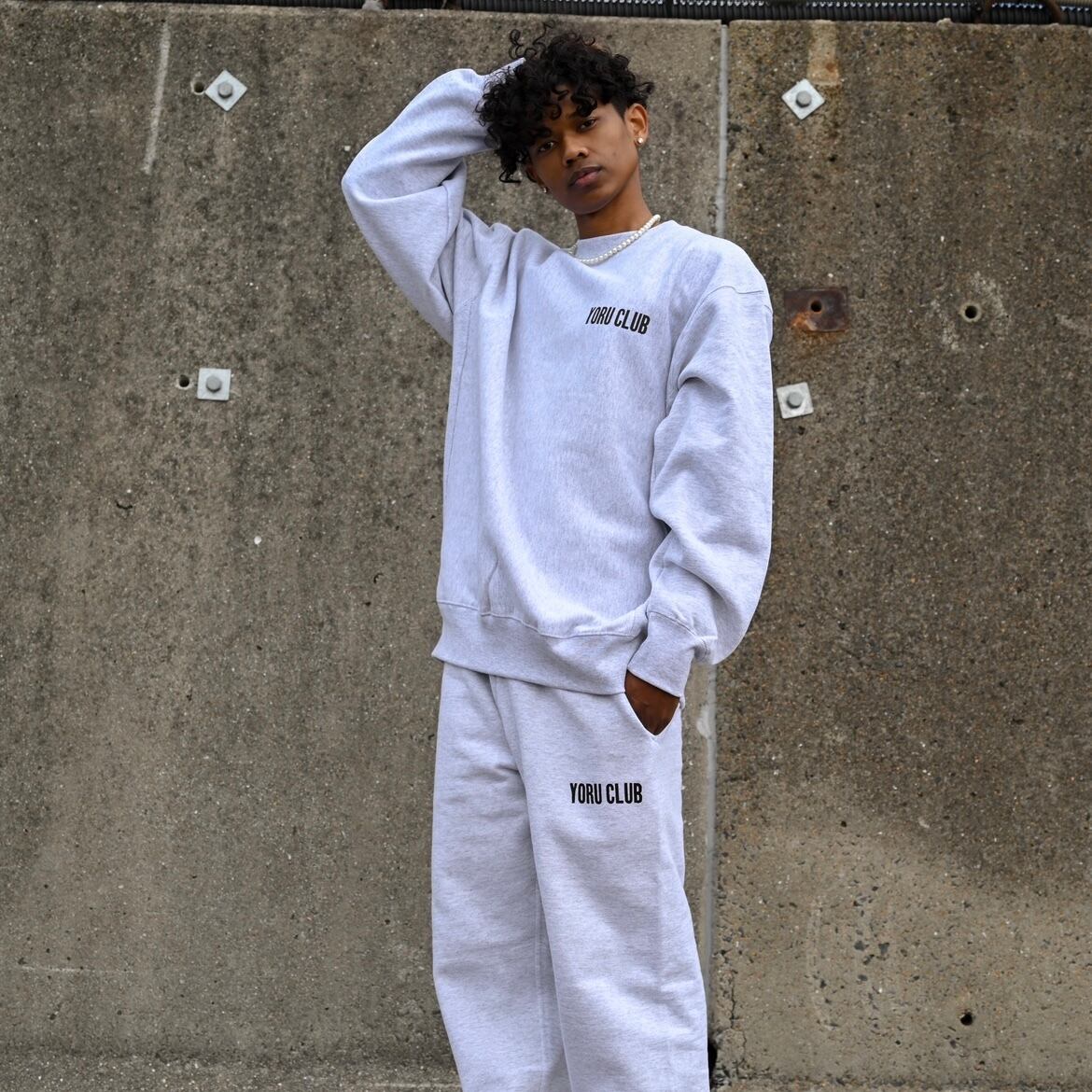YORU CLUB LOGO SWEATSHIRT【Gray】 | YORU CLUB
