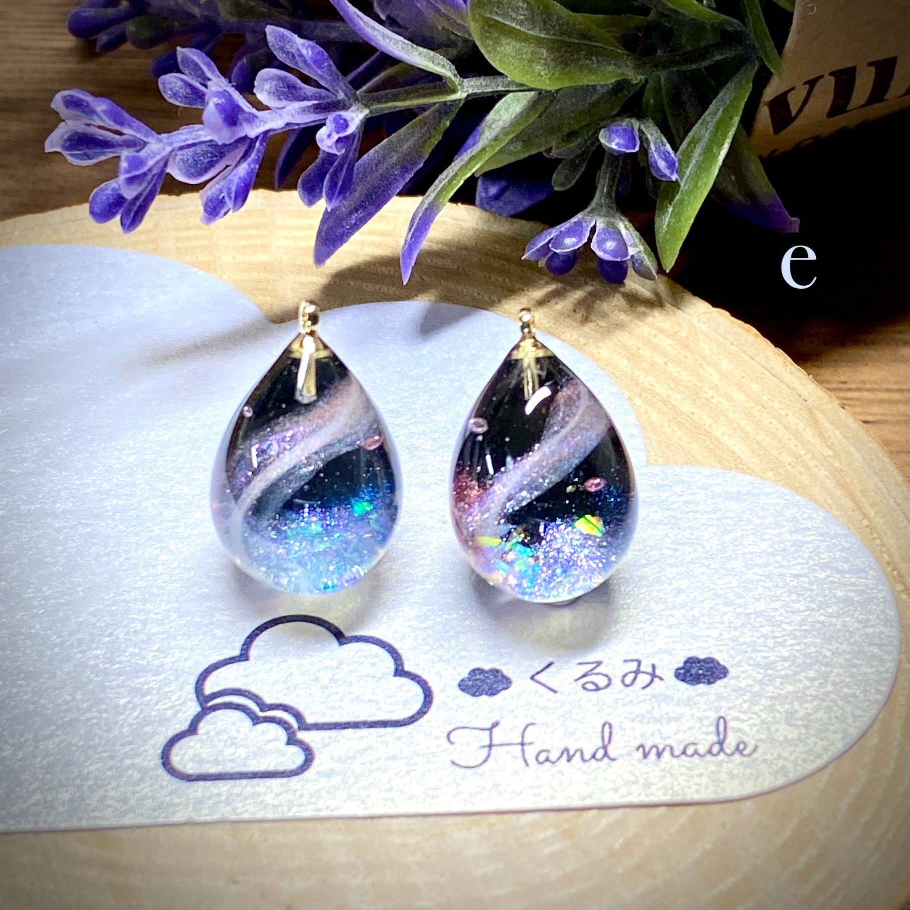 レジンピアス イヤリング 天の川 たまご型 16×12mm e