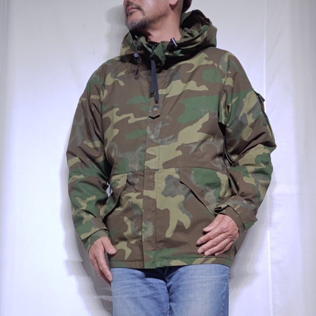 1990s US Army GEN1 ECWCS Gore-Tex Parka M-R / 米軍 ゴアテックス 1990s US Army GEN1 ECWCS Gore-Tex Parka M-R / 米軍 ゴアテックス