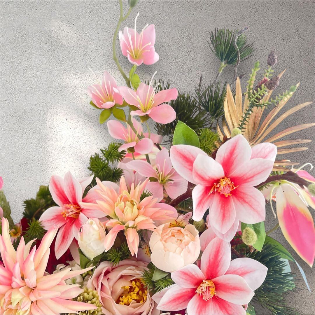 光触媒フラワー 和モダンアレンジメント Lサイズ 黒花器に咲く 木蓮と