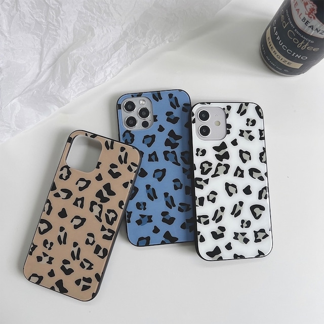 Leopard pattern glass iphone case