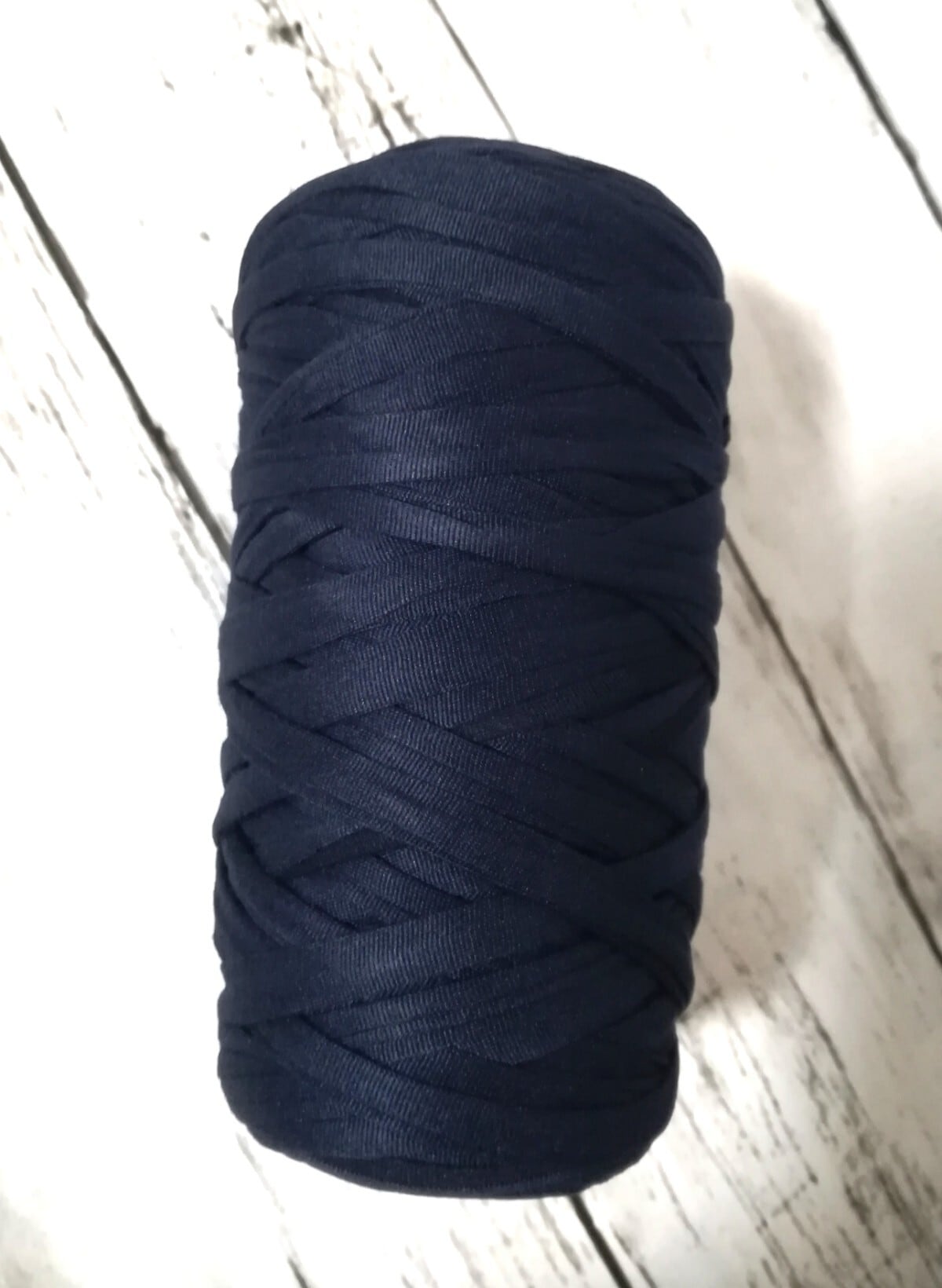ダークネイビー 濃紺色 1玉 200g・50m Tシャツヤーン | T-SHIRT YARN