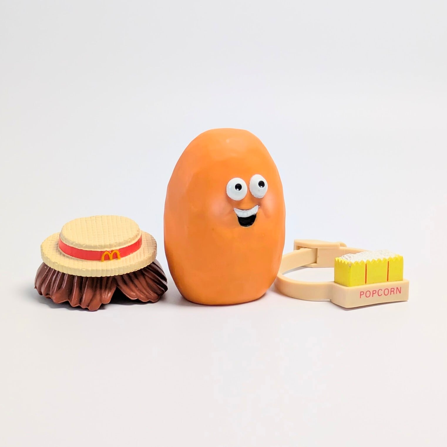 ☆VINTAGE 1988☆【 McDonald's / マクドナルド 】 米マクドナルドミールトイ1988 / 『 Corny / コーニー 』McNUGGET BUDDIES / マックナゲット バディーズ 〚アメリカン雑貨 アメトイ〛