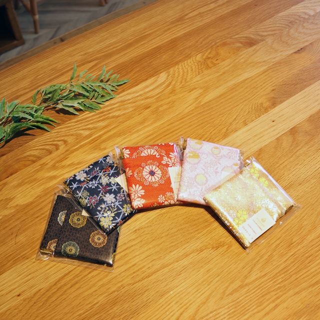 〈Kinrané｜キンラネ〉金襴マルチケース S｜和雑貨｜ハンドメイド｜メイドインジャパン｜和モダン｜金襴小物｜ひな人形リメイク｜ 和雑貨 ｜ハンドメイド和小物｜和のある暮らし