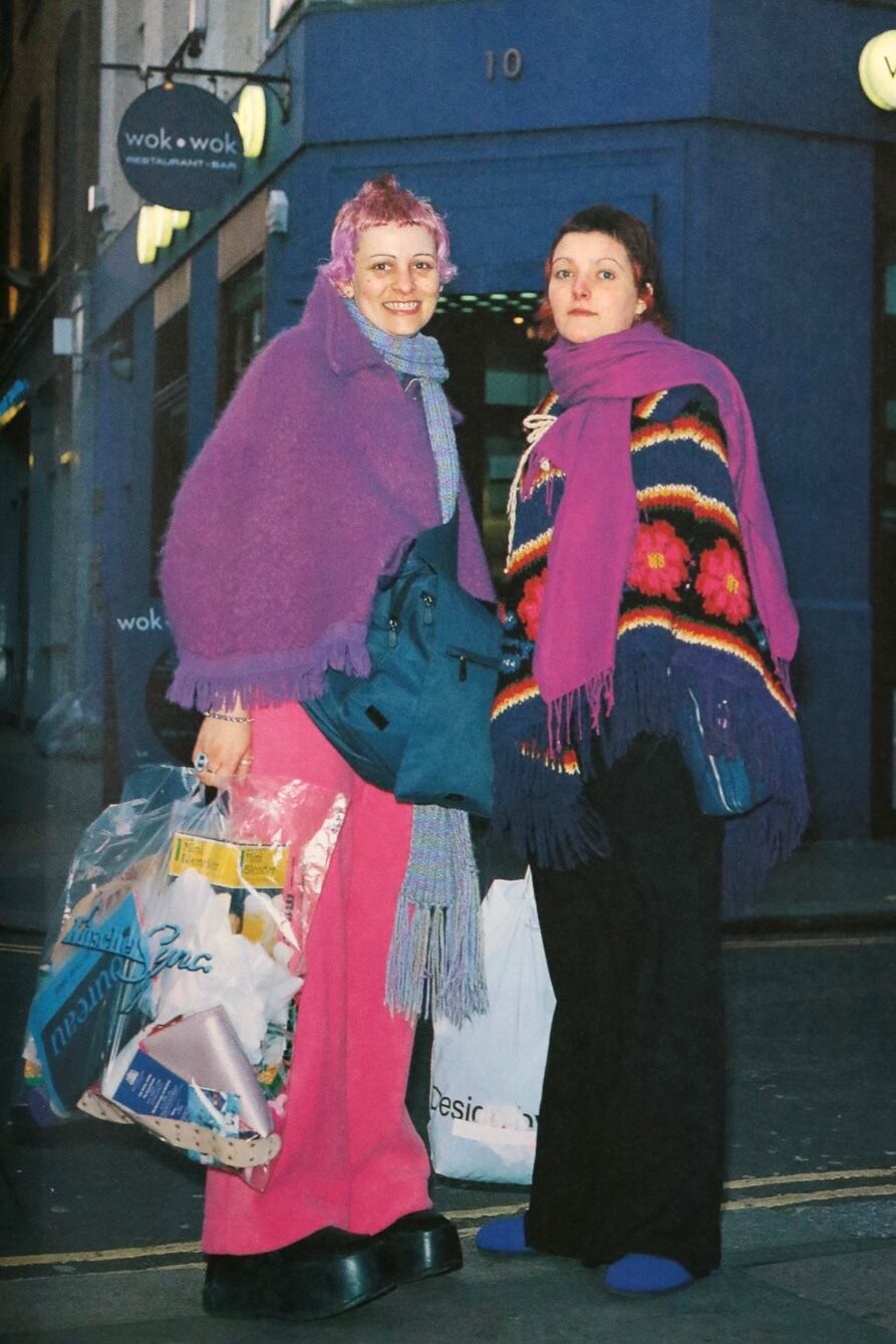 STREET No.132 August. 2002 | Cary