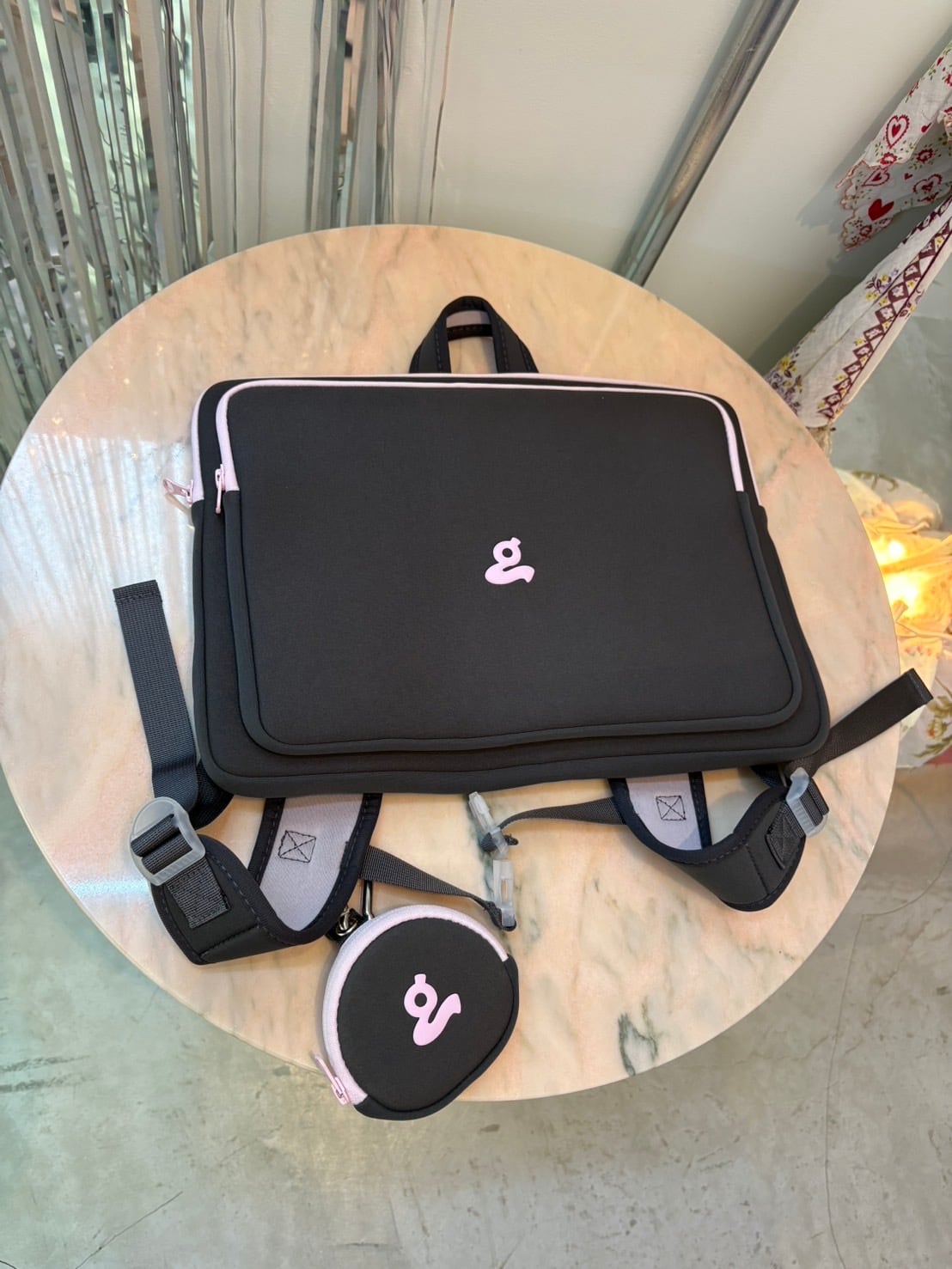GRAPE laptop bag