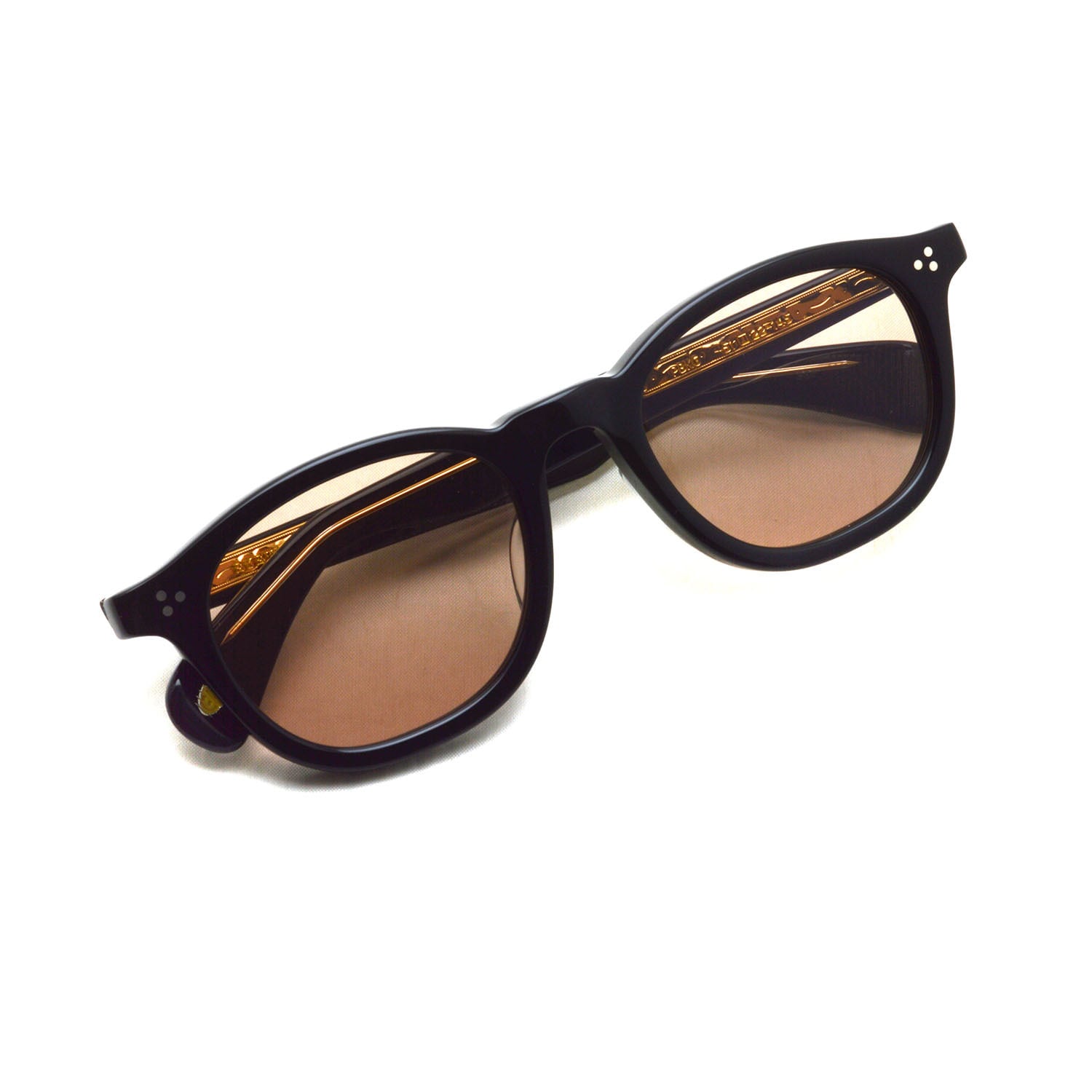 EYEVAN アイヴァン | 中目黒のメガネ・サングラスセレクトショップ 