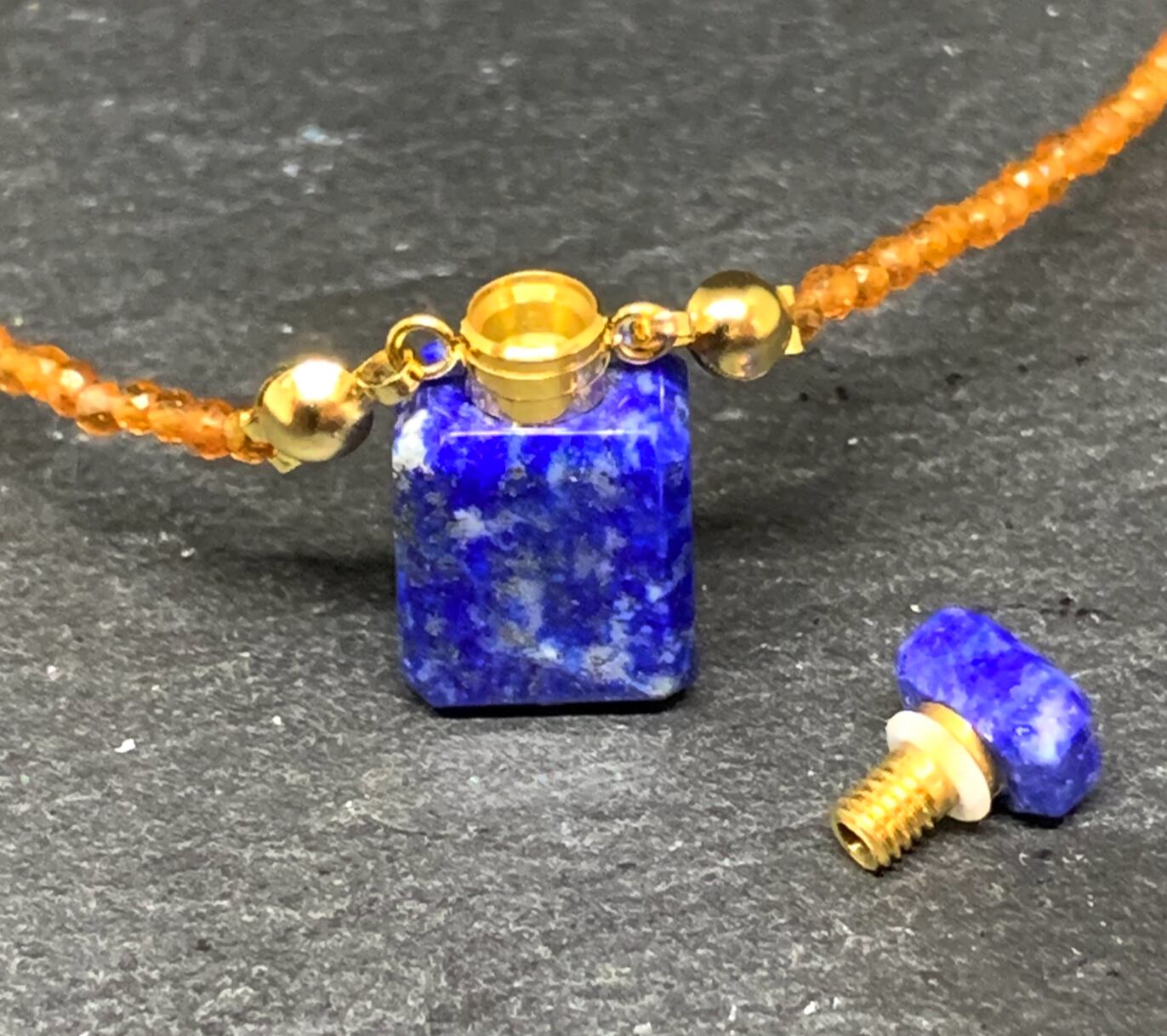 【新作】ラピスラズリ ミニパフュームボトル ペンダント