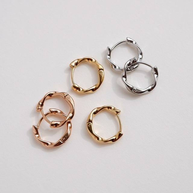 Twist Hoop Pierce M