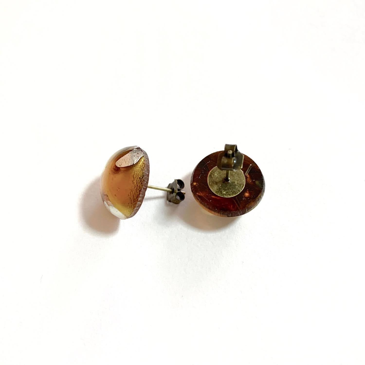 再入荷〉チェコ雲模様ガラスカボションの〈ピアス/イヤリング〉 | Dua