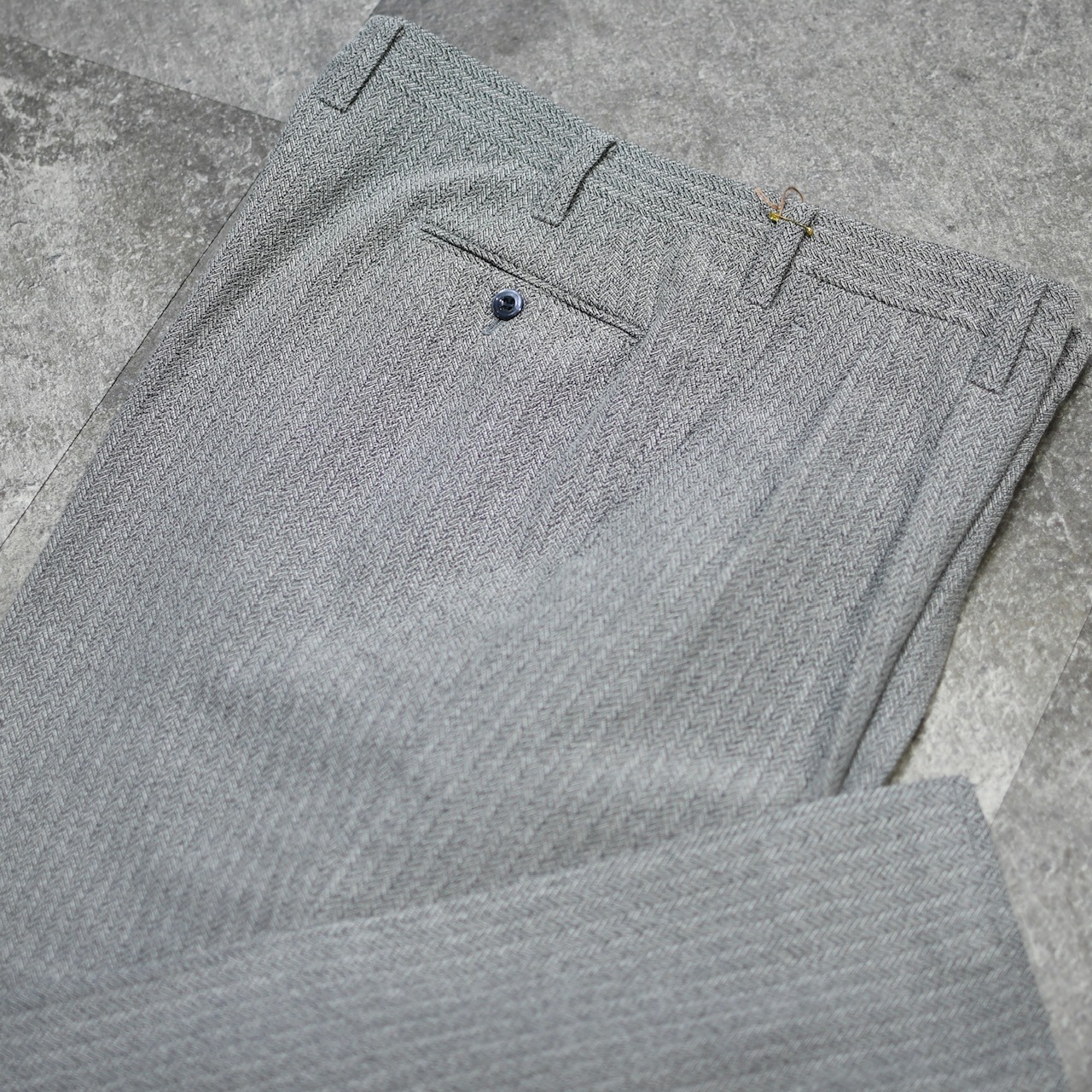 herringbone twill wide 2 tuck slacks melange gray
