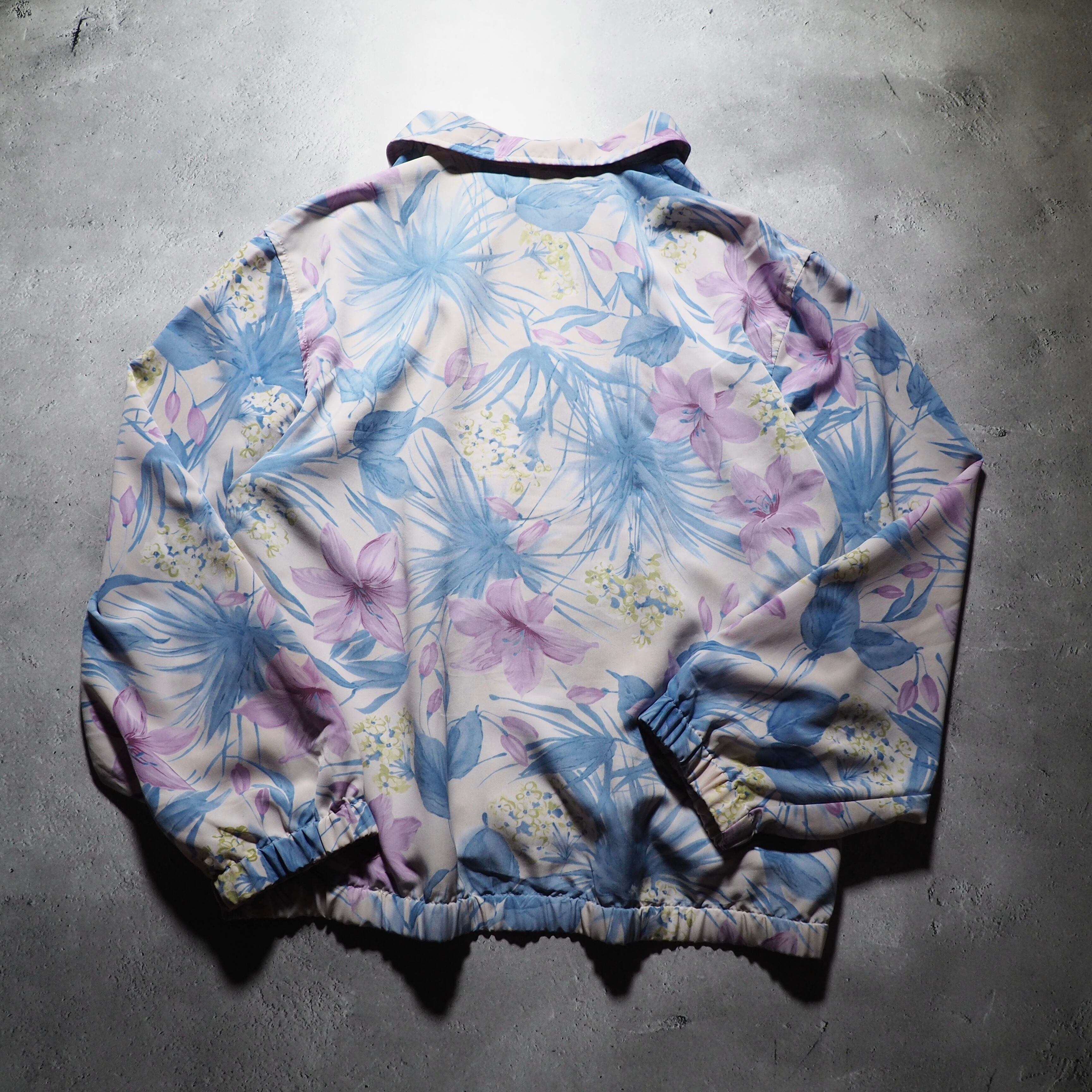 1990s Beautiful watercolor flower painted vintage loose Blouson