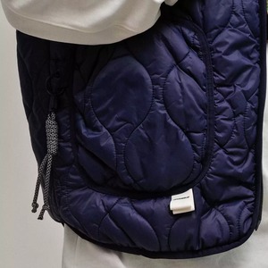 アウトドア キルティング ライトベスト K5375