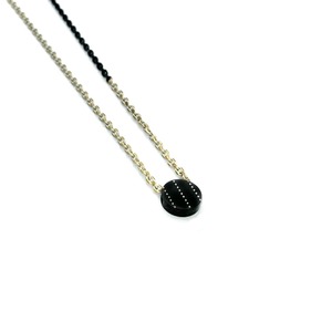 Pendant top black color