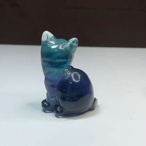 りんご×ちょこんと座っている可愛いねこさん・フローライトねこ