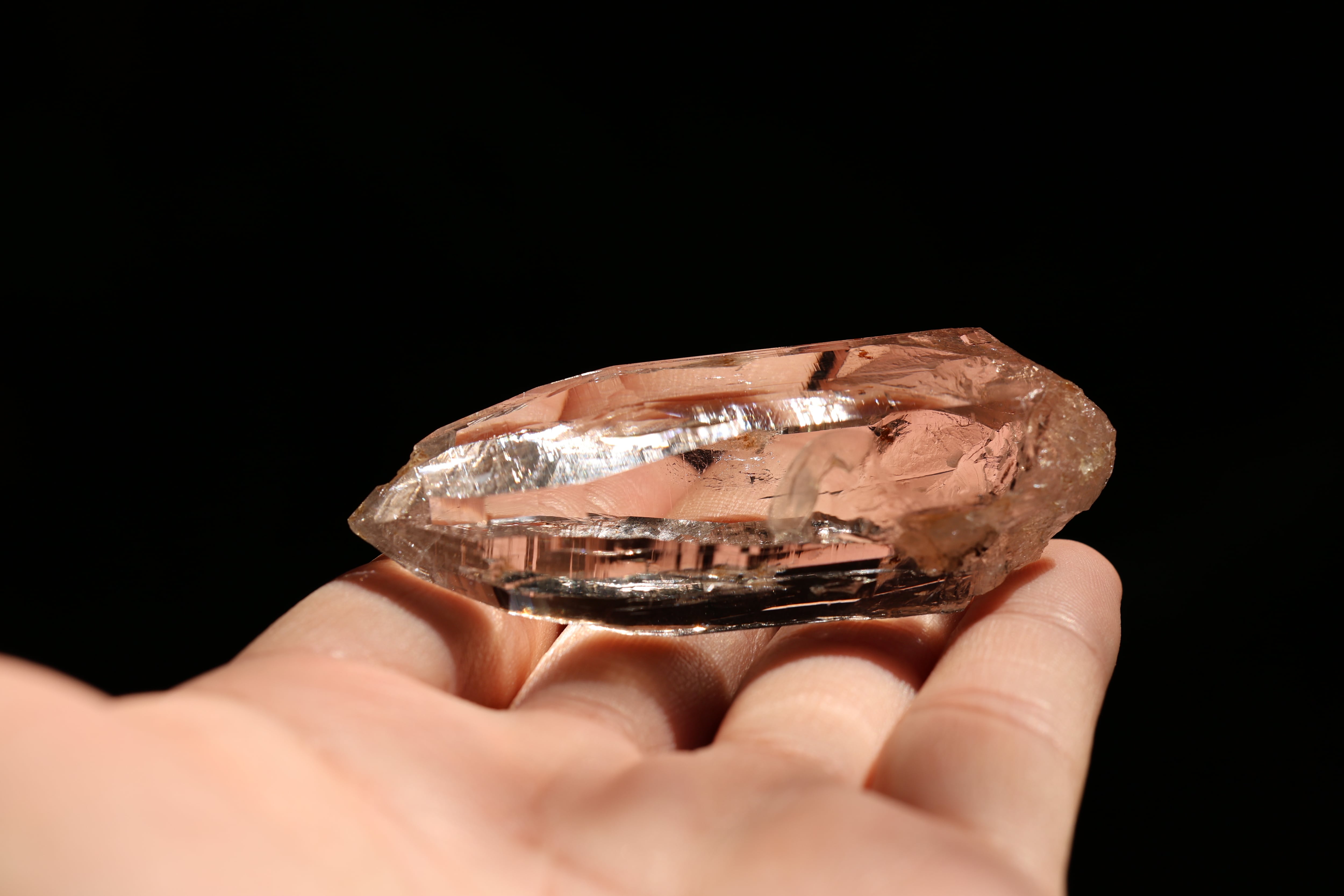 ヒマラヤ水晶 ガネーシュヒマール産 | 石垣島の夜光貝アクセサリーと