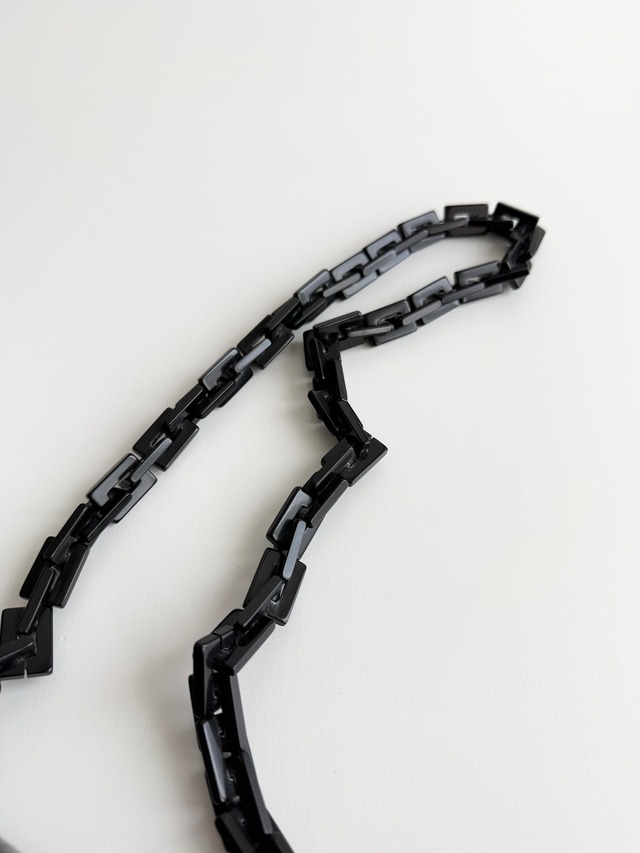 SS1996 PRADA CHAIN ENAMEL SHOULDER BAG