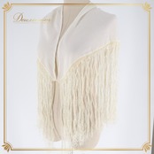 フラメンコ 衣装 シージョ ピキージョ 小物 ホワイト系 白 クリーム色 トライアングル フレコ ダンス 無地 シンプル 三角形 発表会 イベント コスチューム フラメンコ衣装 シンプルデザイン 発表会用 衣装小物 フリンジ付き フレコ付き おしゃれ 舞台衣装