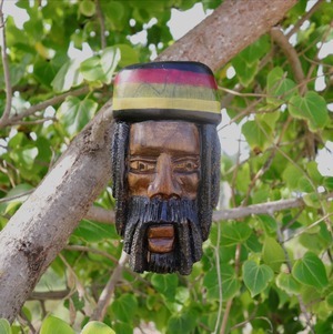 木彫り　Rastaman B
