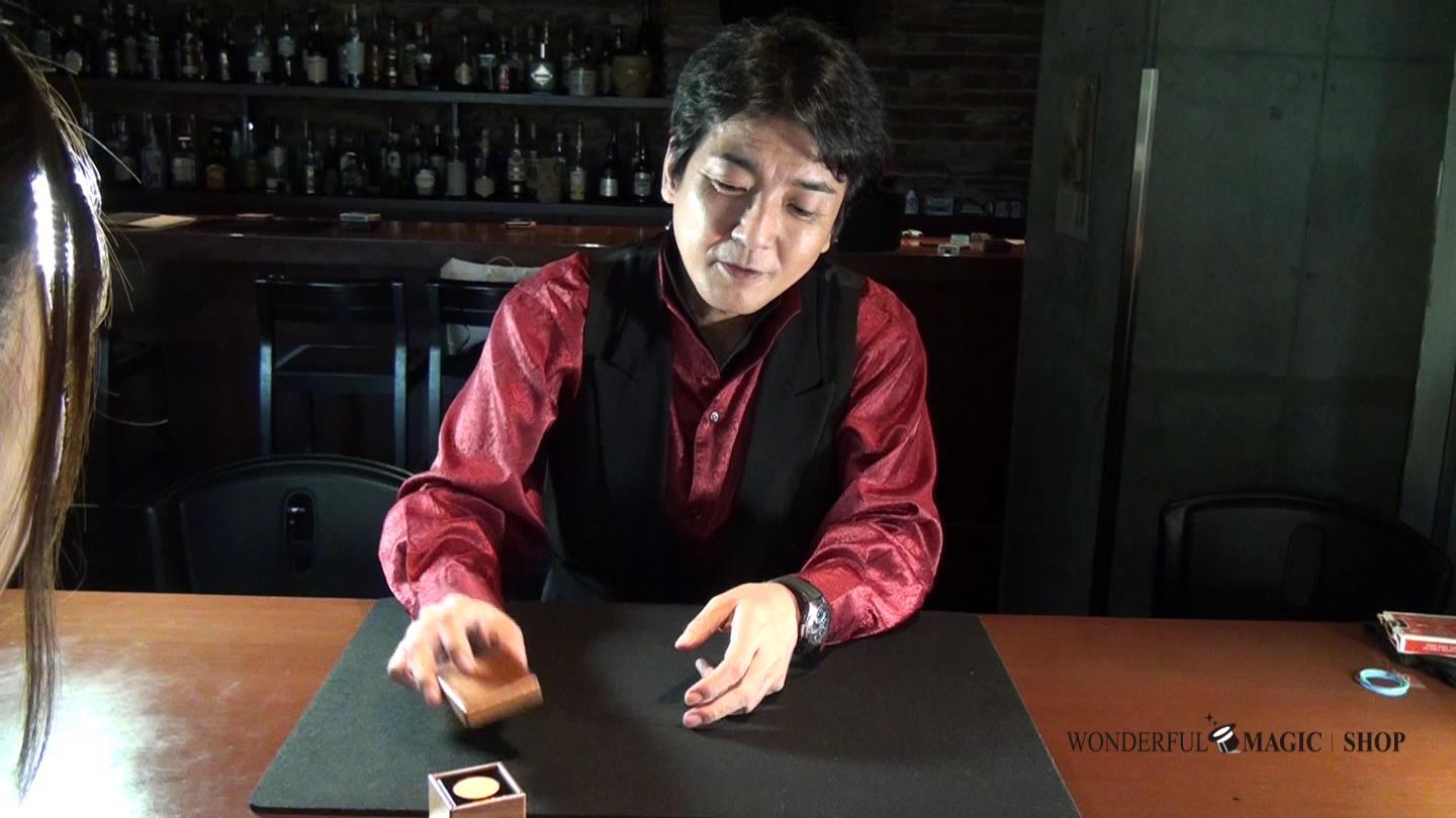 黒田文彦マジックショー 家族みんなで楽しめる本格クロースアップ