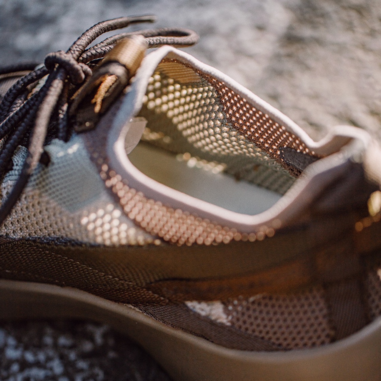 Mesh Patchwork Soft Sole Sneakers / メッシュ パッチワーク ソフト ソール スニーカー