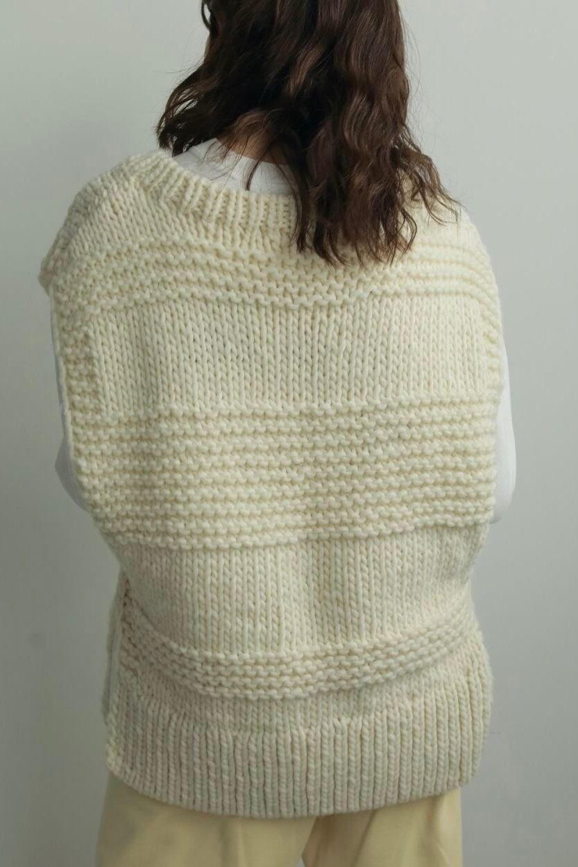 ànuke Uneck Handknit Vest Uネックハンドニットベスト Ivory | planet3rd