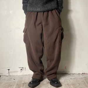 WIDE CARGO SWEAT PANTS