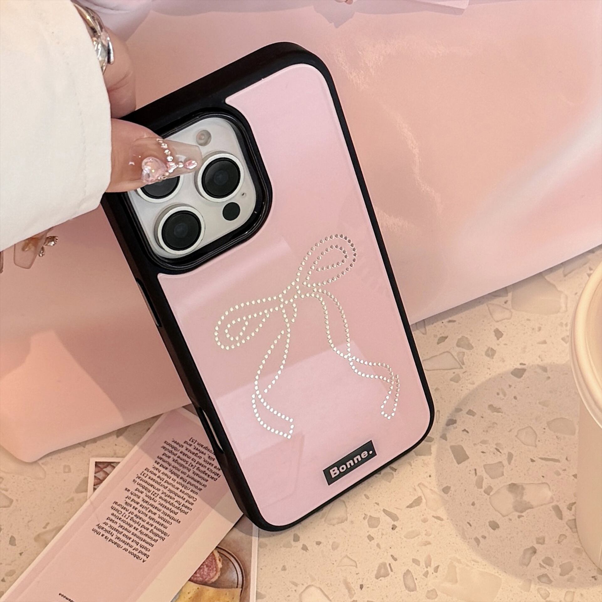 艶ピンク×ラインストーンリボン◎オシャレで大人可愛いケース ブラック