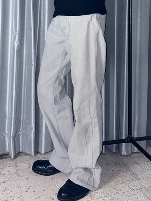 vintage 1970’s “LEVI’S FOR MEN” darts design flare pants