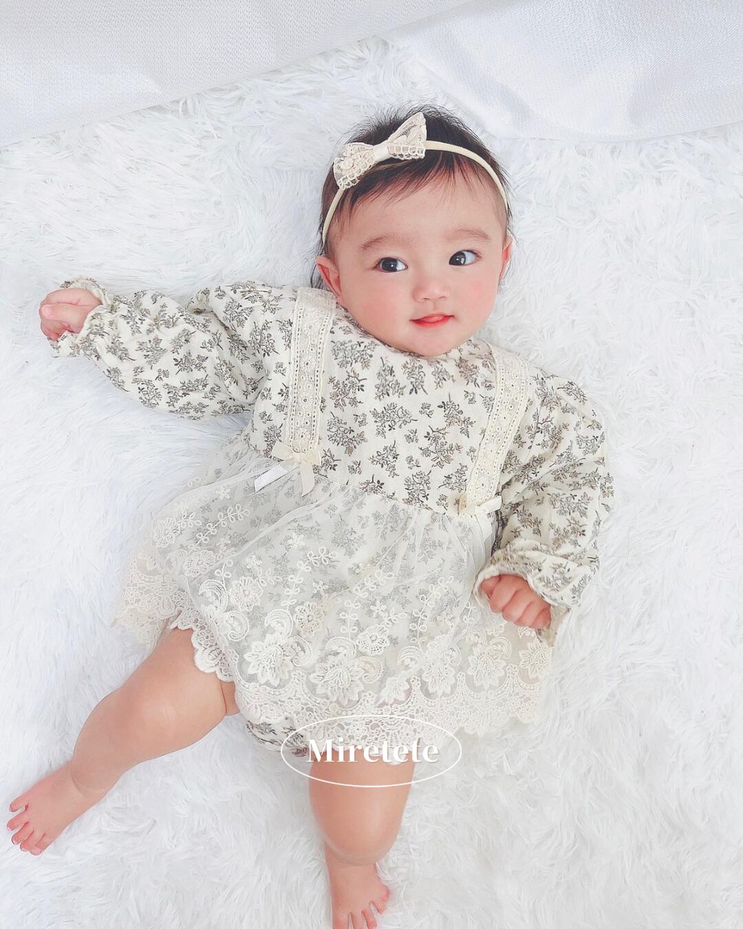 【取寄】淡色花柄とレーススカートがガーリーすぎるボンネット付きロンパース