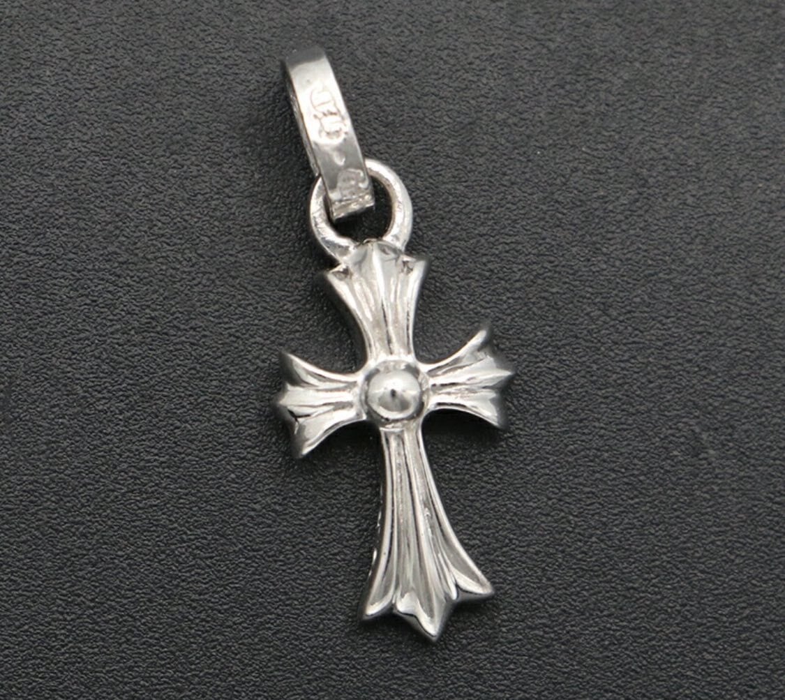 クロムハーツ Chrome Hearts ベイビーファットクロス クロムハーツ CHクロスベビーファットチャームwithパヴェダイヤモンド