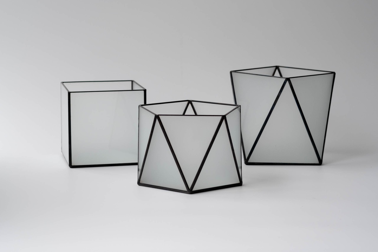 MONOLITH PLANTER