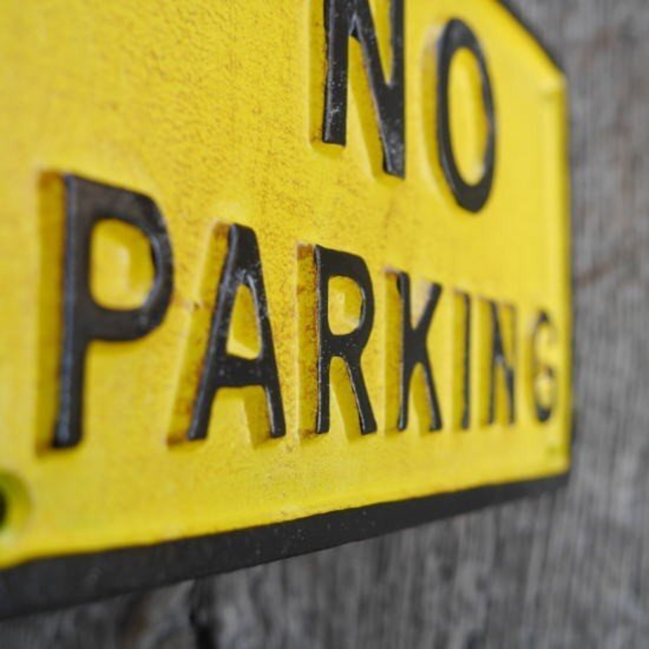 アイアンサインプレート　NO PARKING