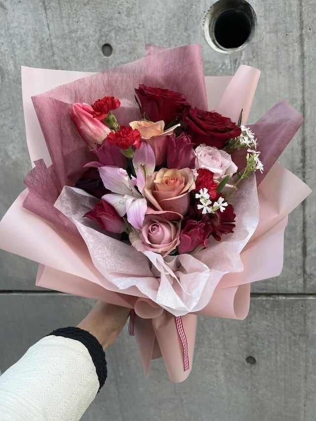 ピンクの花束 5500の花束+¥550ラッピング代 | Pay ID