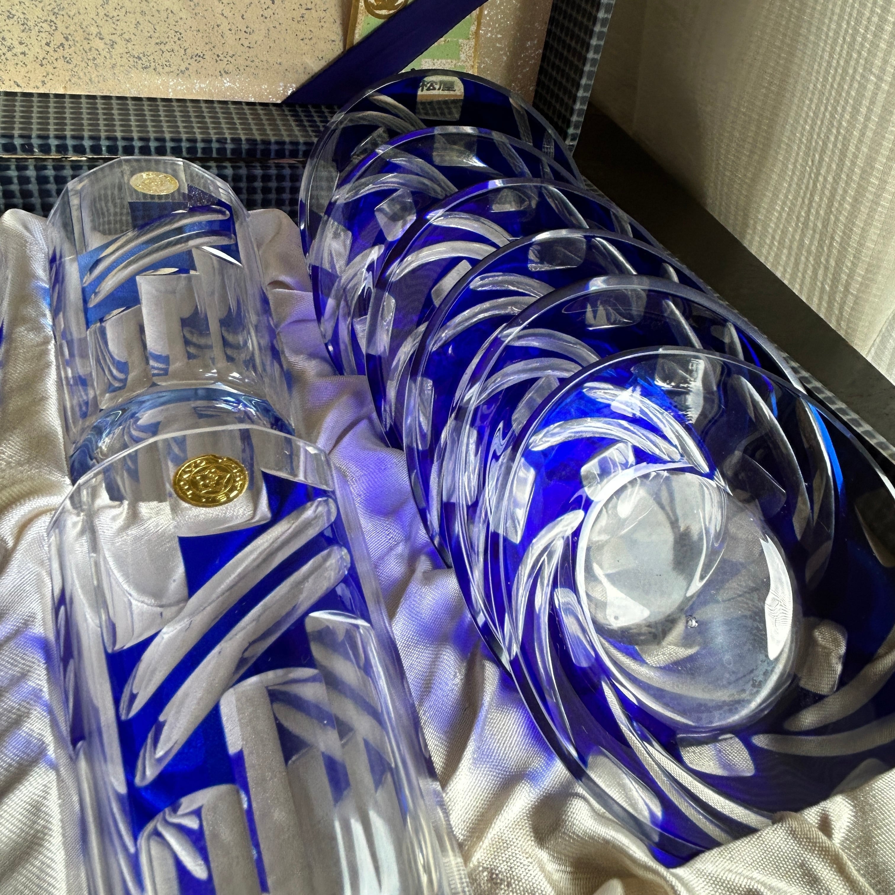 ヴィンテージ  被せガラスのグラス＆ソーサーセット